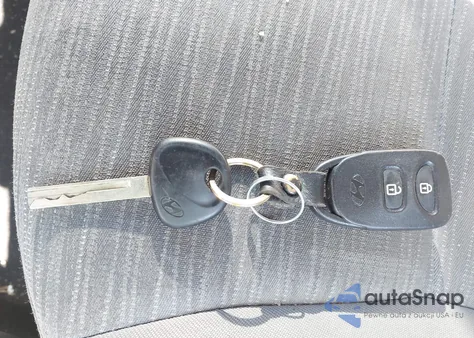 2017 Hyundai Accent Se z USA, uszkodzony, nr VIN KMHCT4AE7HU341031